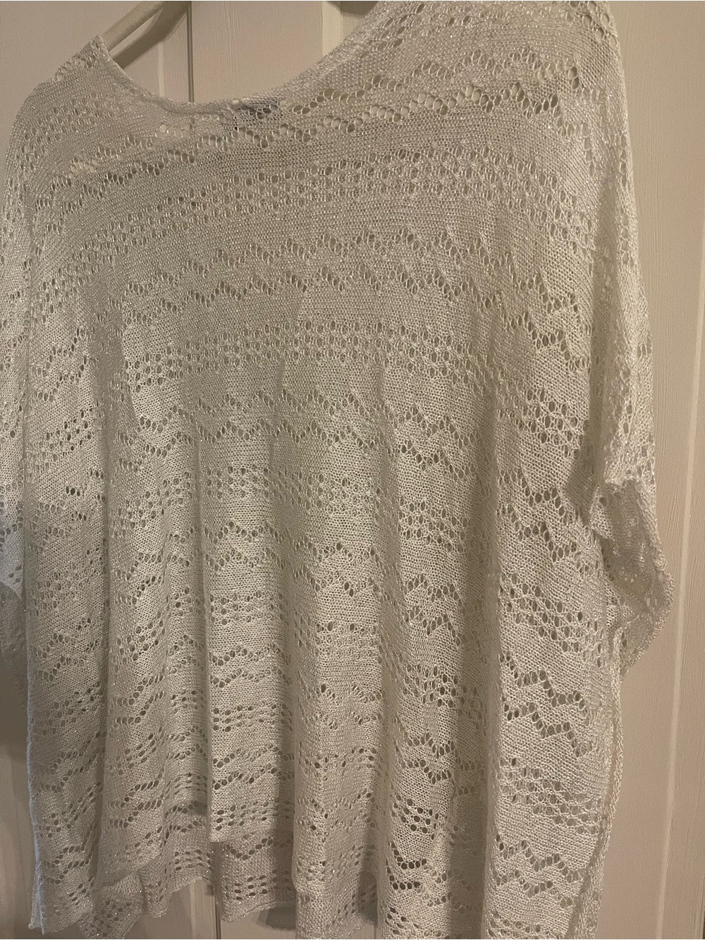 Ladies white topper with sparkle - Picture 7 of 8